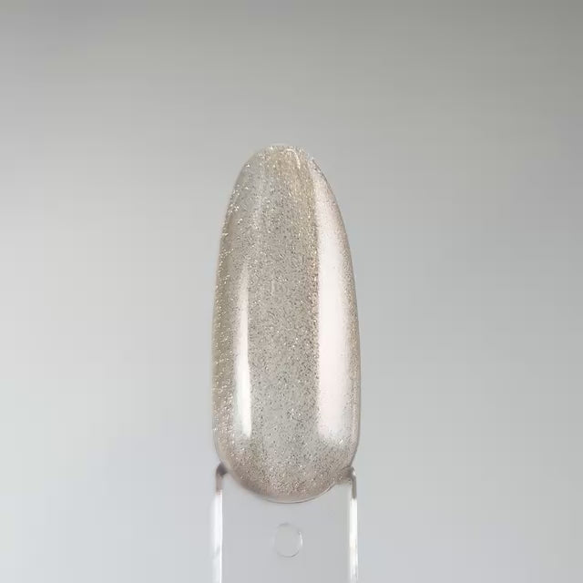 Neglemakeriet Cat Eye Gel Polish - FAIRY 