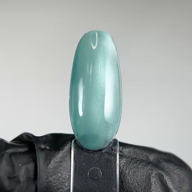 Neglemakeriet Cat Eye Gel Polish - VELVETINE 