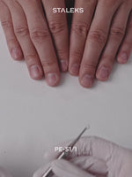 STALEKS Manicure Pusher EXPERT 51 TYPE 1 (straight flat and loop pusher) neglebåndskyver med loop tool demonstrert hvordan bruke