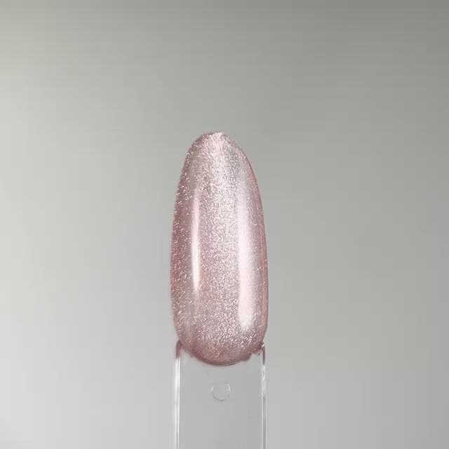 Neglemakeriet Cat Eye Gel Polish - FAIRY 
