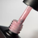 Neglemakeriet neglelakk / gelelakk - 267 Wedding Pink Sheer - nydelig rosa men dempet farge - lettere dekning med ett strøk - kan bygges opp i flere lag for god dekning. Naturlig og myk. Perfekt i bryllup.
