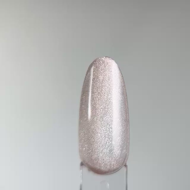Neglemakeriet Cat Eye Gel Polish - FAIRY 