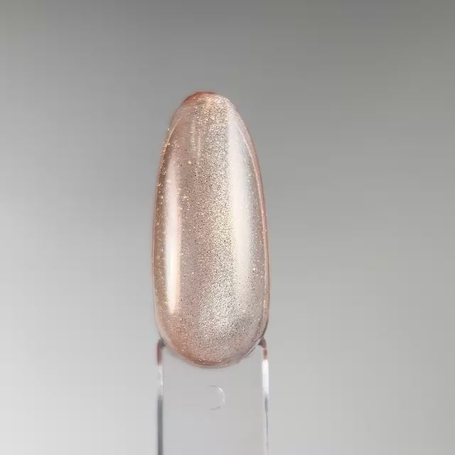 Neglemakeriet Cat Eye Gel Polish - FAIRY 