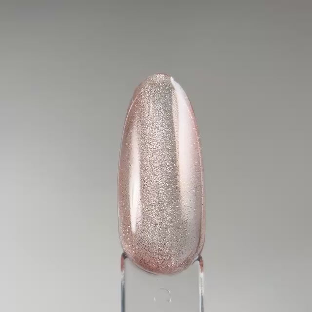 Neglemakeriet Cat Eye Gel Polish - FAIRY 