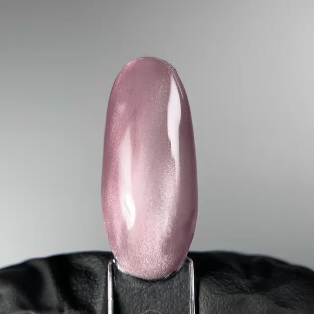 Neglemakeriet Cat Eye Gel Polish - VELVETINE 