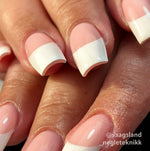 Professional Builder Gel Neglemakeriet 16 + Gelelakk 070 White Snow - til french - kundebilde
